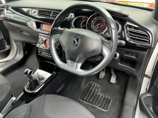 /photos/12209/194850bc-4bd9-a9a7-246d-6822ee1d57a0_i320x240.jpg