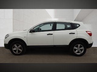 /photos/12209/2d39fce1-feea-b0b0-ec95-081f753366ae_i320x240.jpg