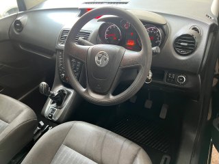 /photos/12209/4f407e86-a6c3-348e-5b5e-c74590516147_i320x240.jpg