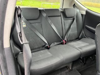 /photos/12209/59651254-d414-4db7-ab5b-a0d9f3e23aac_i320x240.jpg