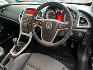 /photos/12209/fb242381-b3fc-4dd2-f751-0f944c2659fd_i320x240.jpg